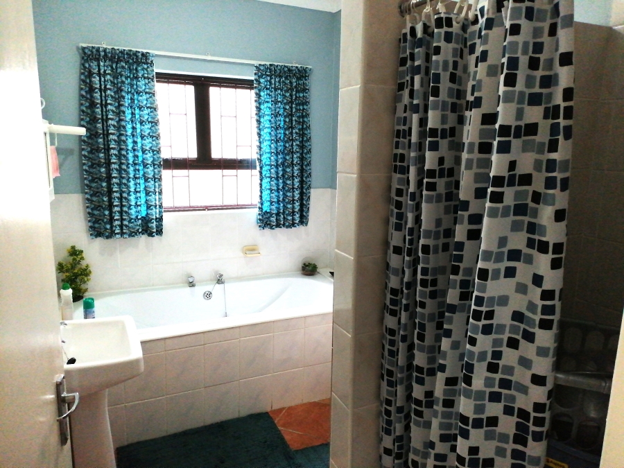 3 Bedroom Property for Sale in Admirals Park Western Cape